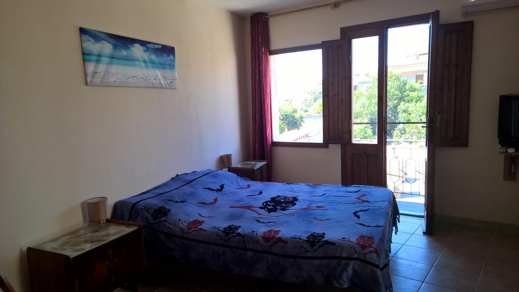 B&B Neverland Marrùbiu 外观 照片